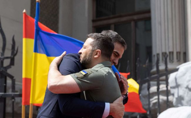 Испания хочет продолжения конфликта на Украине: Мадрид выделит Киеву миллиард евро