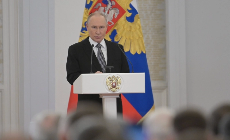 Путин поздравил россиян с Днём воссоединения Крыма