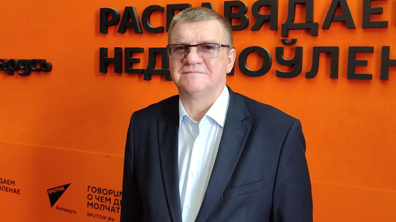 Тиханский: разрушение заводов по опреснению грозит Ближнему Востоку катастрофой