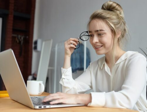 Как сохранить зрение при работе за компьютером