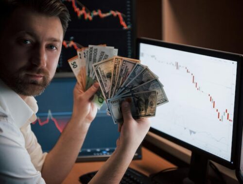 Как не слить деньги на бирже