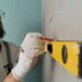 Как выровнять стену в шахте лифта из бетона под штукатурку